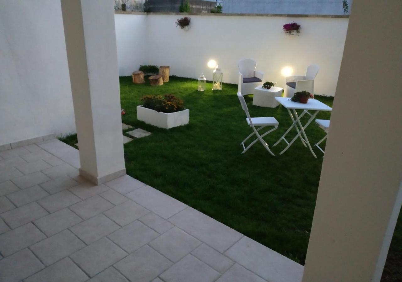Carpentry Bed & Breakfast Uggiano La Chiesa Exterior photo