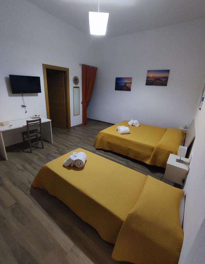 Carpentry Bed & Breakfast Uggiano La Chiesa Exterior photo